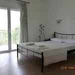 Hotel Nikos 2*