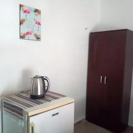 Nikos 2* Loutra Edipsou (Evia)