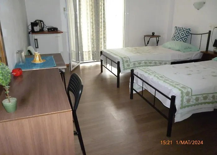 Nikos Ξενοδοχείο 2*