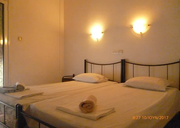 Nikos Λουτρά Αιδηψού